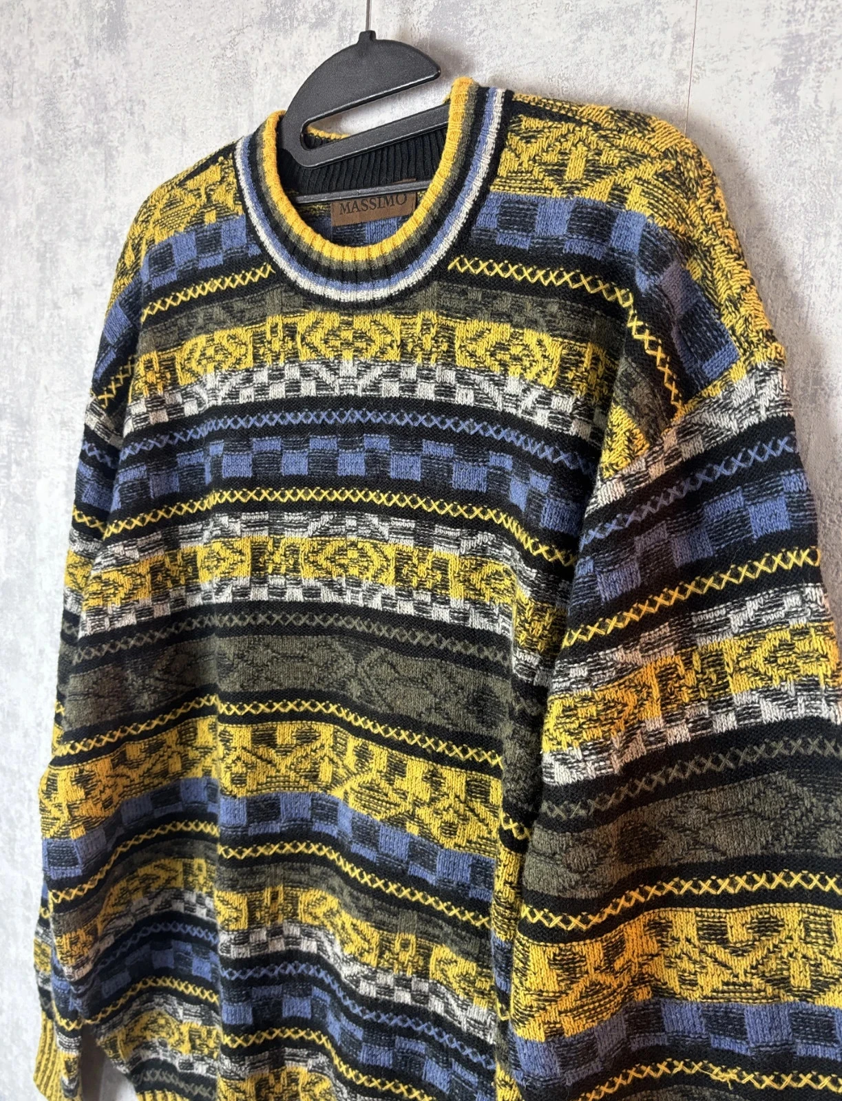 Massimo Round Neck Sweater Vintage Coogi Style Mustard Yellow Blue | 80% Wool | Size M – photo 3